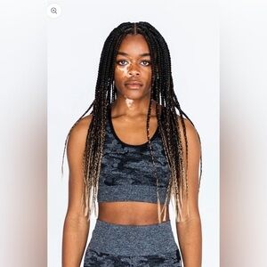 NWT ACTA Seamless Camo Sports Bra Black and Grey Size Medium